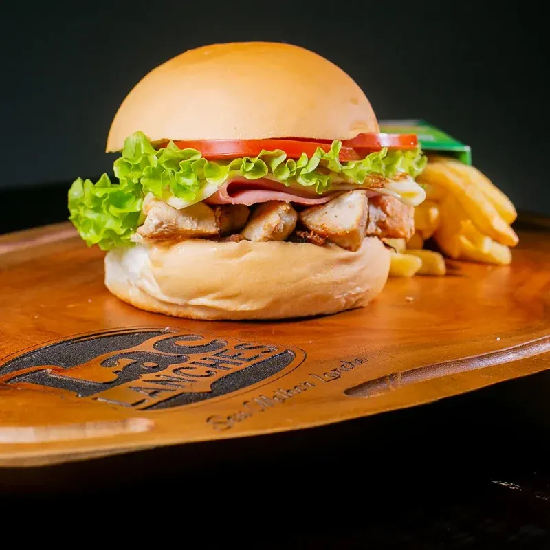 Sanduíche de filé de frango